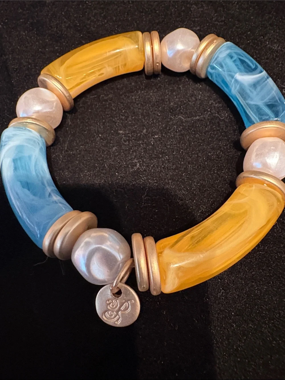 Plunder Multicolor Beaded Stretch Bracelet with Blue, Gold & Pearl Beads
